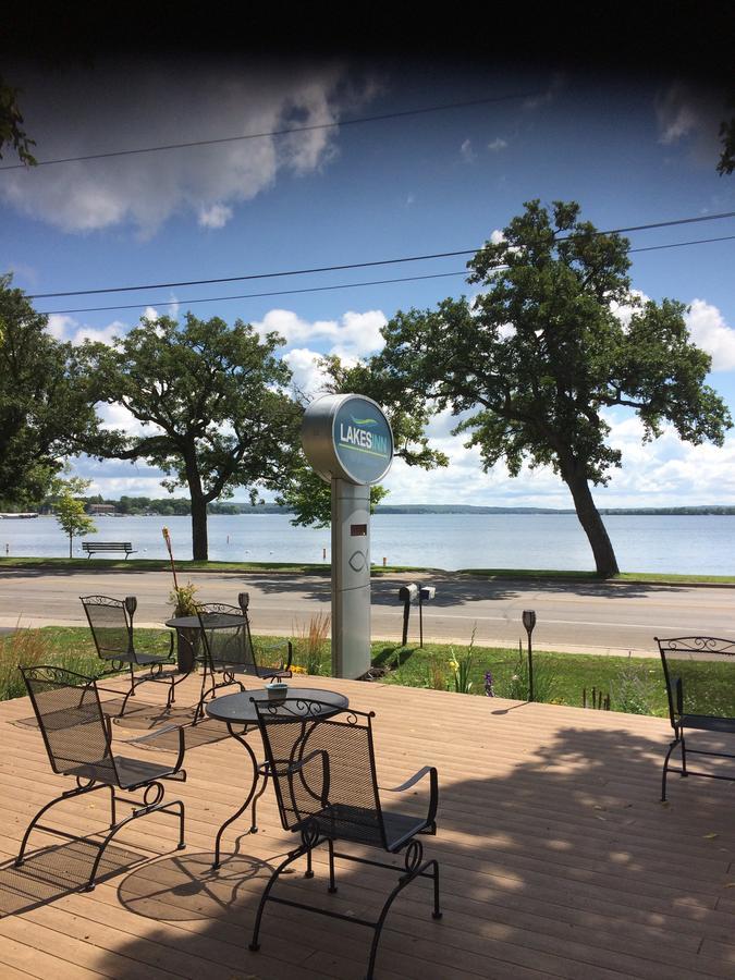Lakes Inn Детройт-Лейкс Экстерьер фото