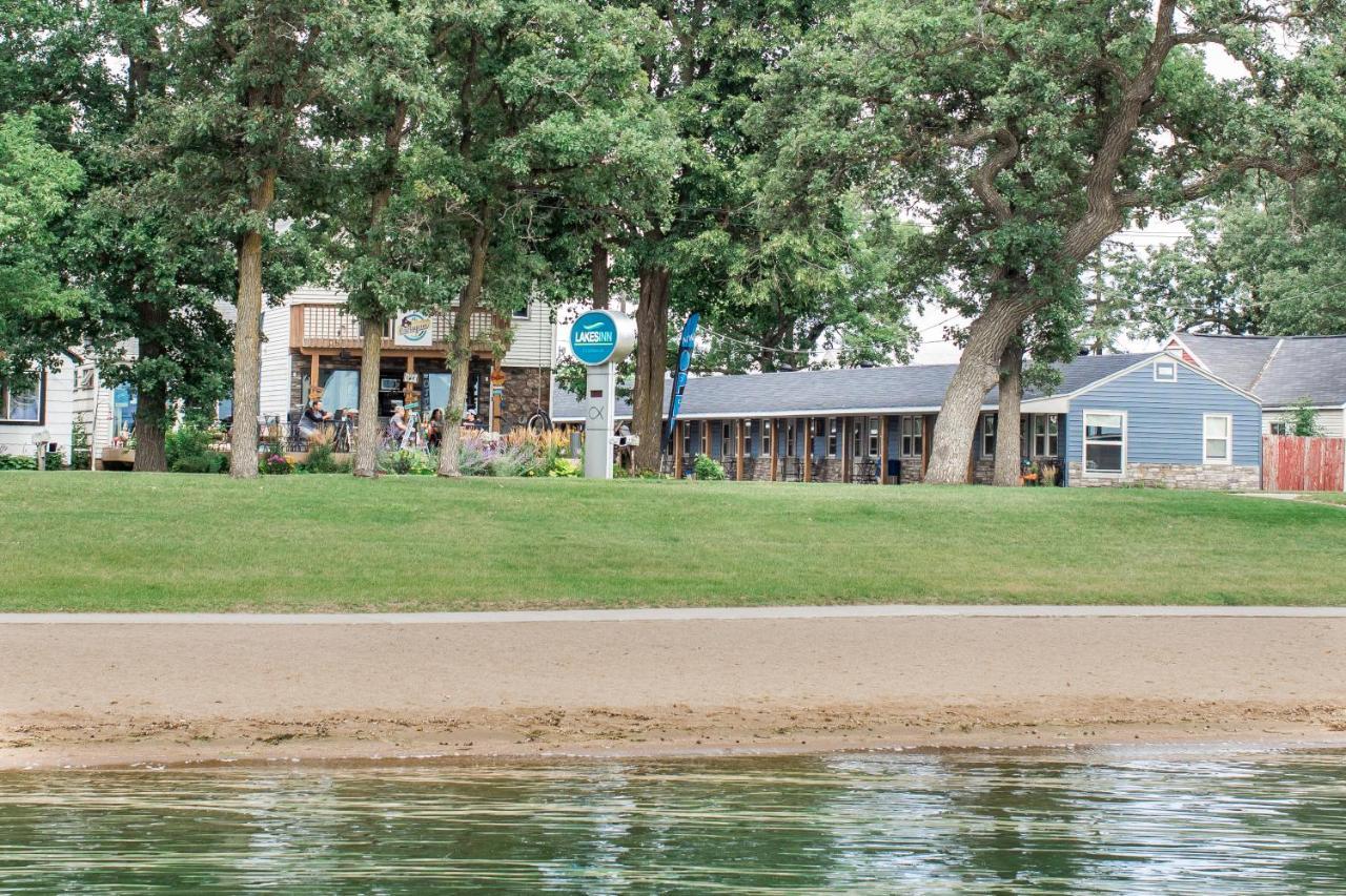 Lakes Inn Детройт-Лейкс Экстерьер фото